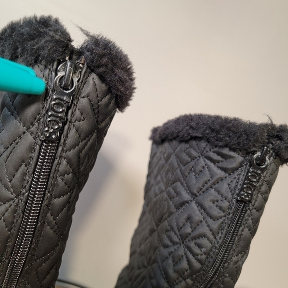 Totes Jonie Womens Black Waterproof Winter Boots Front Zip Insulated Size 8 - Picture 10 of 17